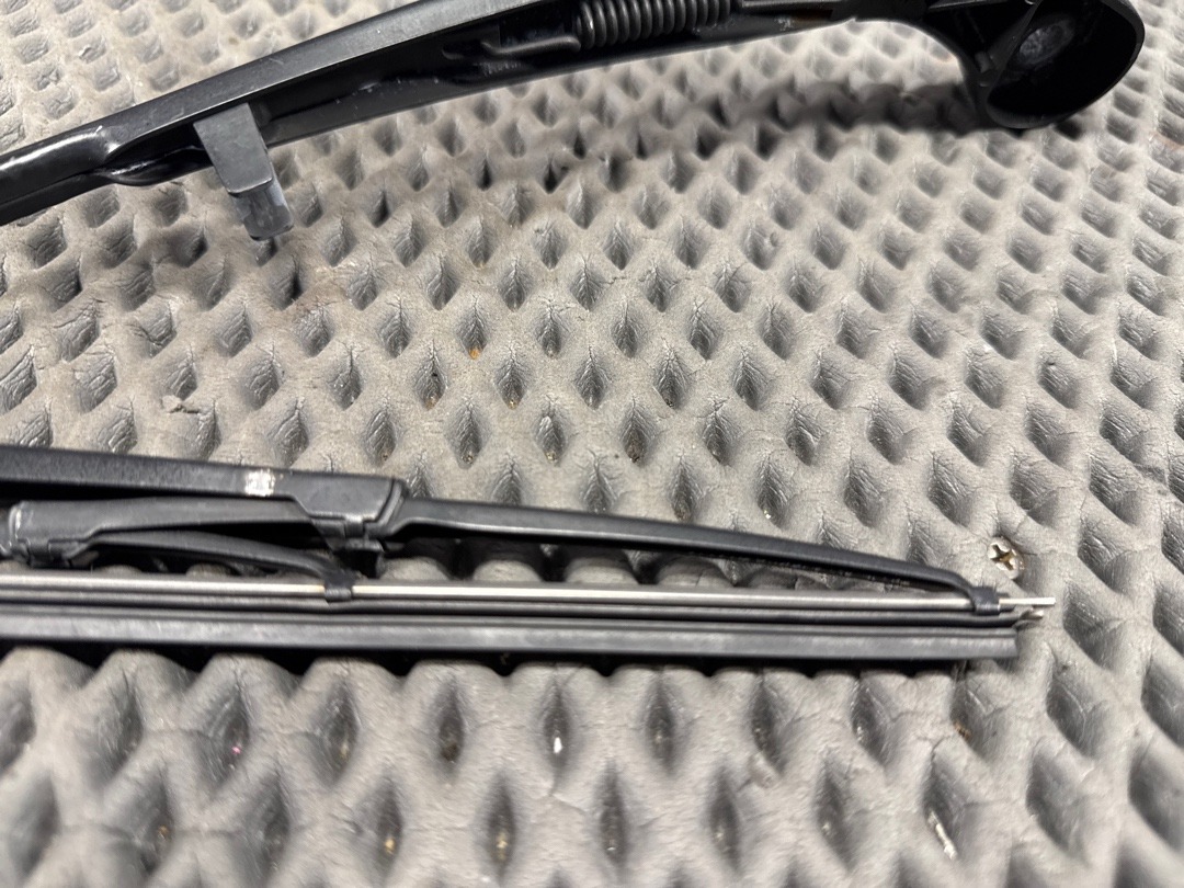 Дворник, 2060 рублей, Красноярск