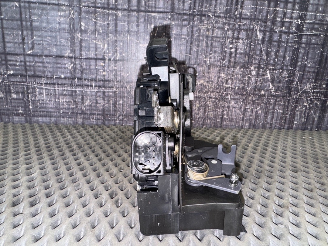 Замок двери, 4010 рублей, Красноярск