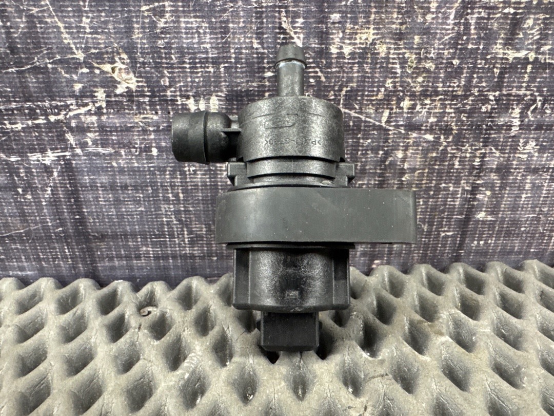 Клапан вентиляции топливного бака, 1760 рублей, Красноярск