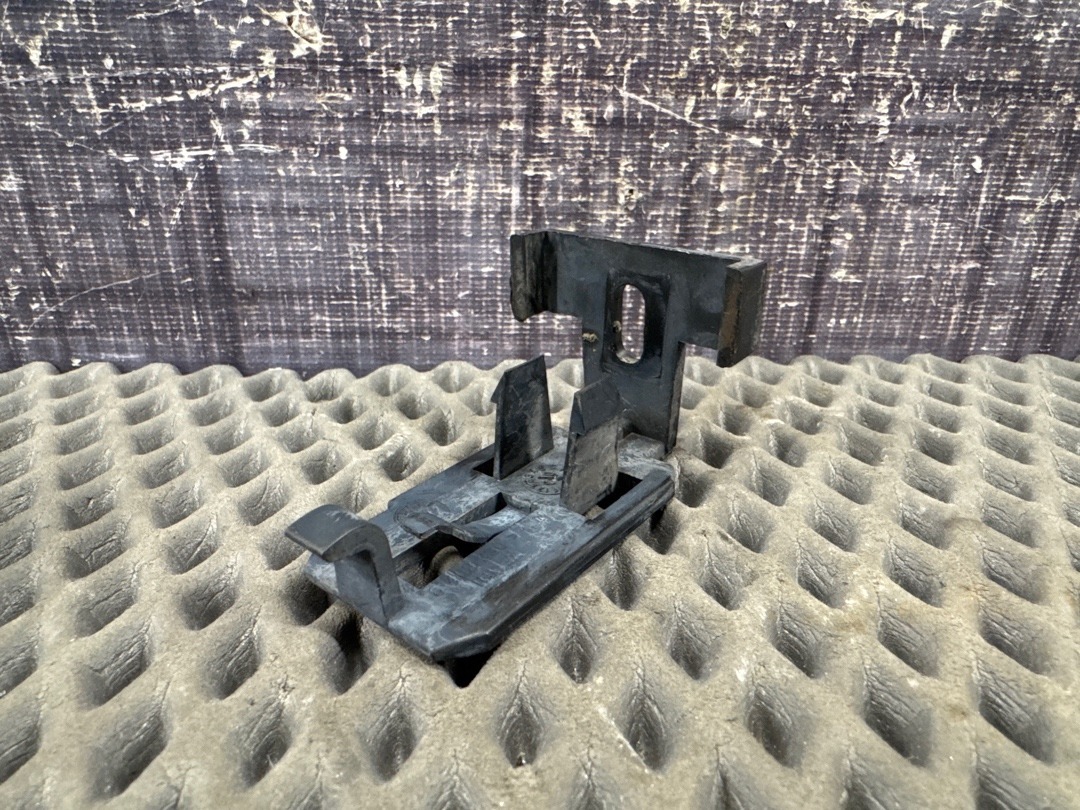 Крепление бампера, 2320 рублей, Красноярск