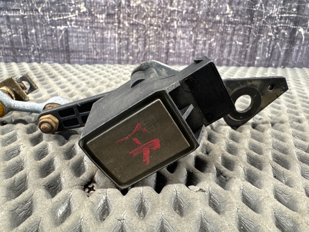 Датчик уровня подвески, 3970 рублей, Красноярск