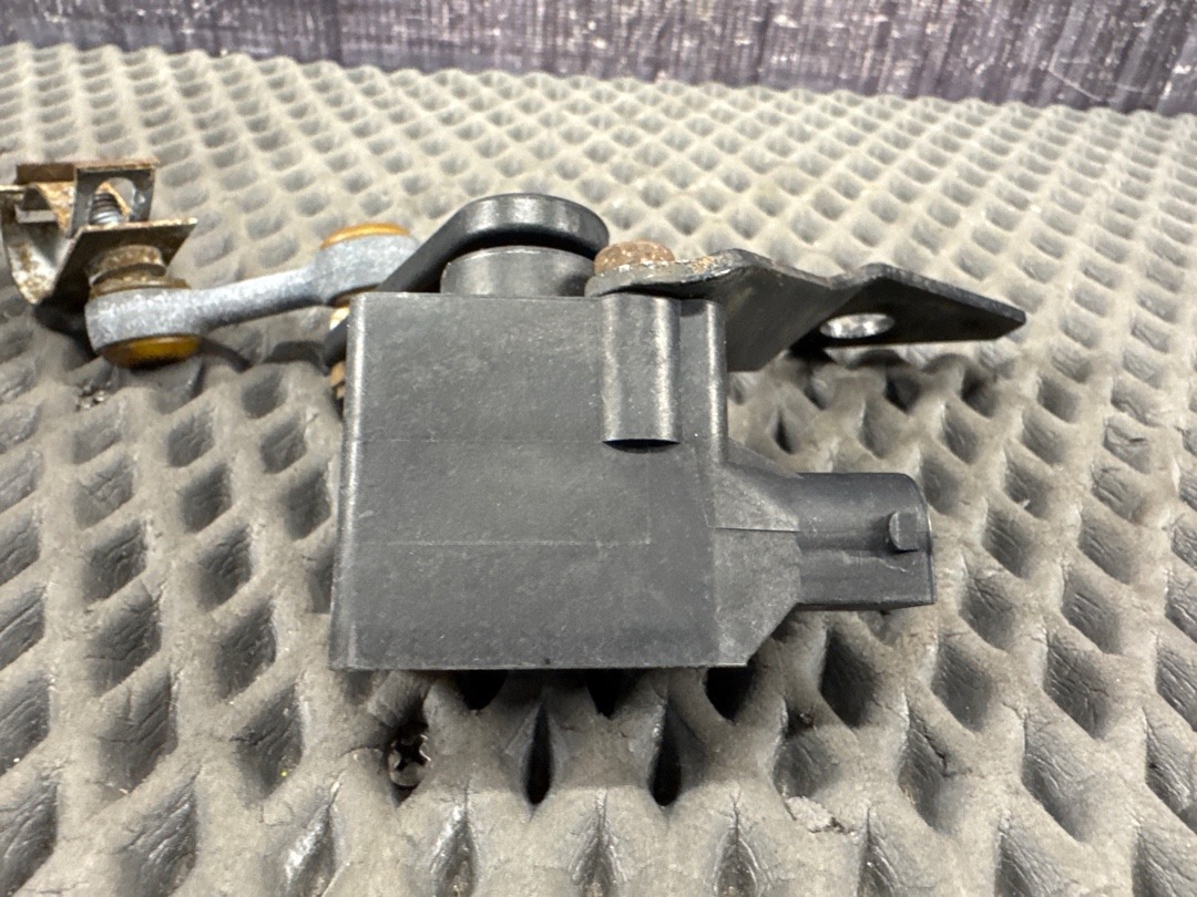 Датчик уровня подвески, 3970 рублей, Красноярск