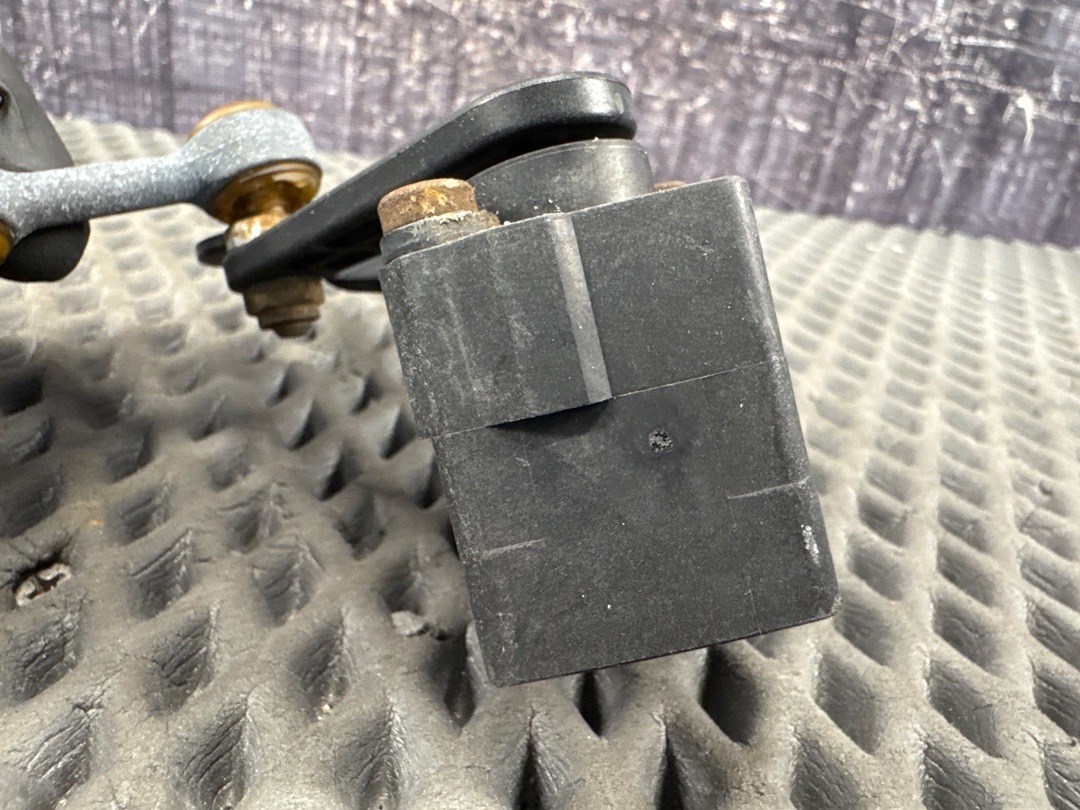 Датчик уровня подвески, 3970 рублей, Красноярск