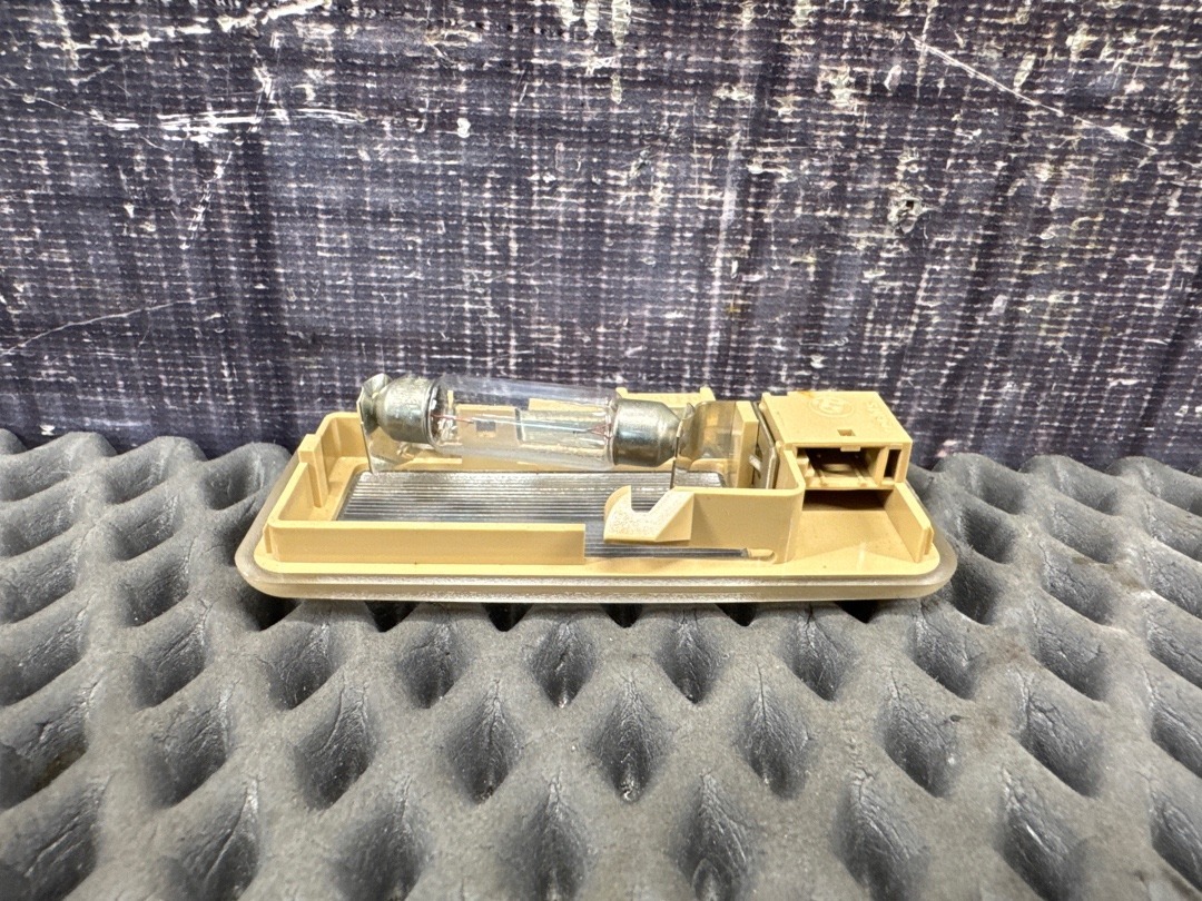 Плафон салона, 460 рублей, Красноярск