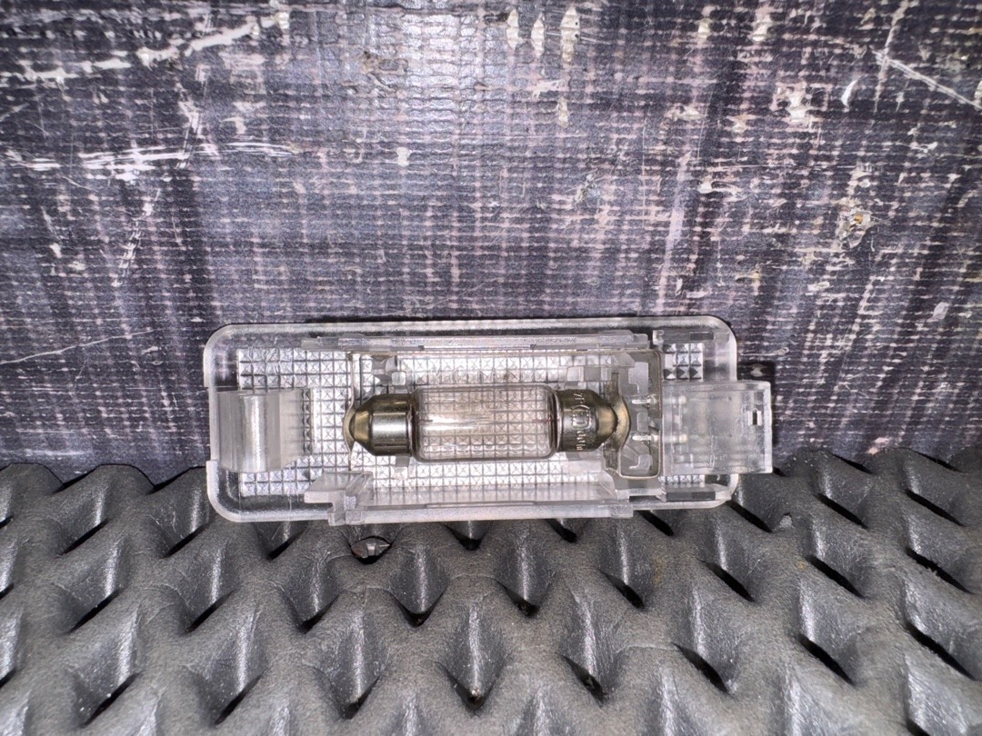 Плафон салона, 380 рублей, Красноярск