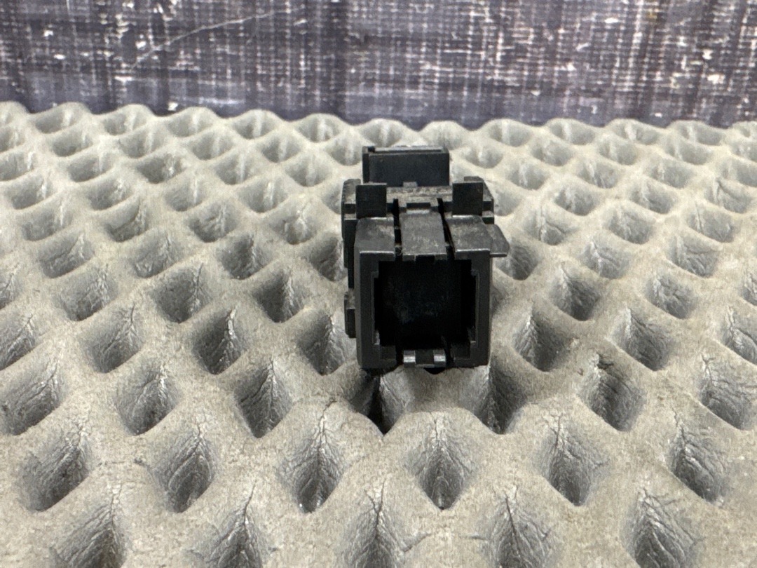 Концевик педали тормоза, 760 рублей, Красноярск