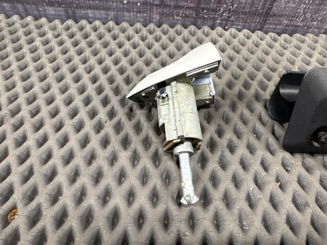 Комплект замков с ключом, 6920 рублей, Красноярск