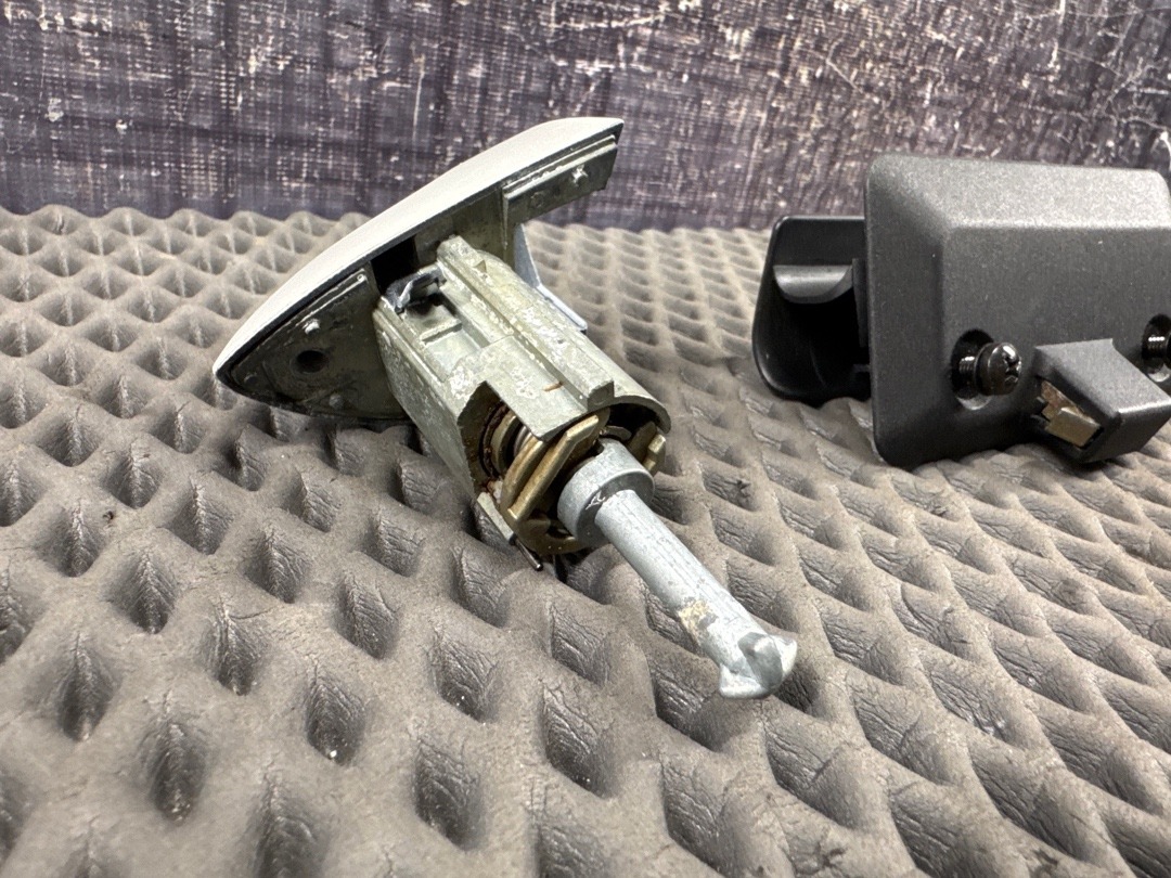 Комплект замков с ключом, 6920 рублей, Красноярск