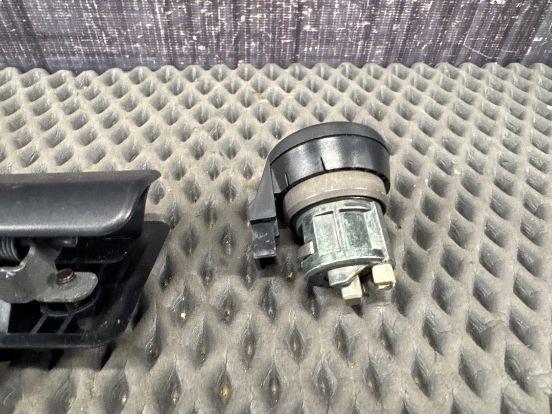 Комплект замков с ключом, 6920 рублей, Красноярск