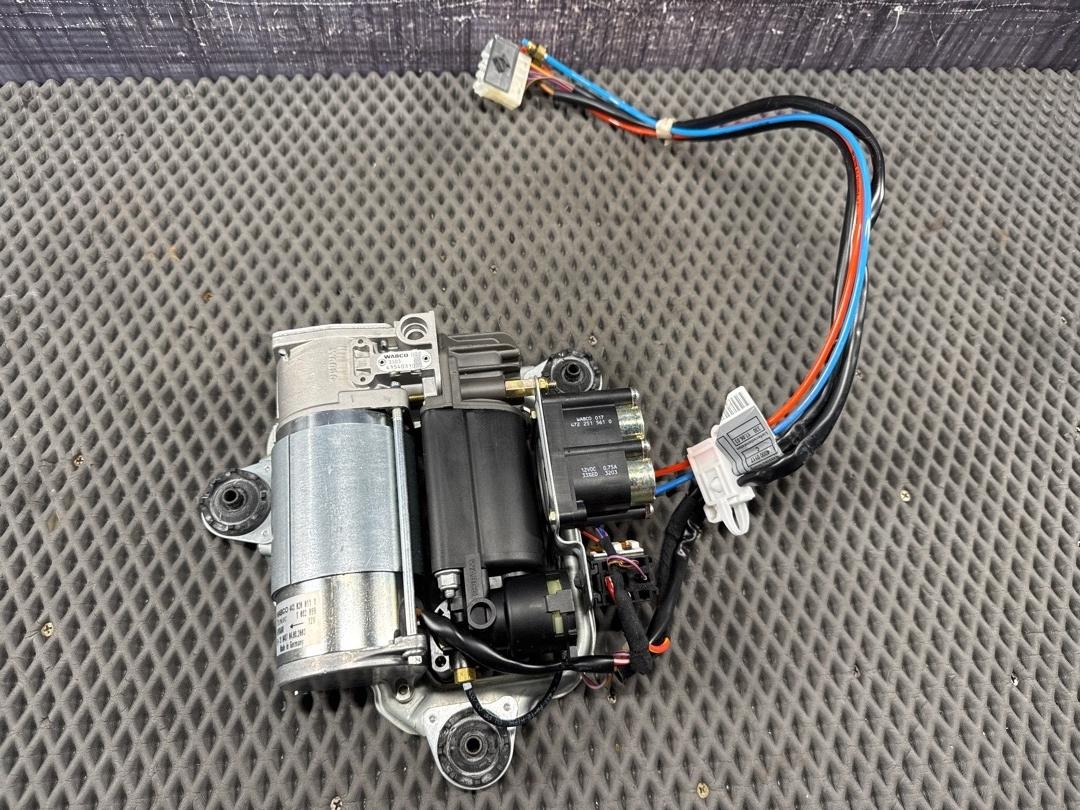 Компрессор подвески, 8500 рублей, Красноярск