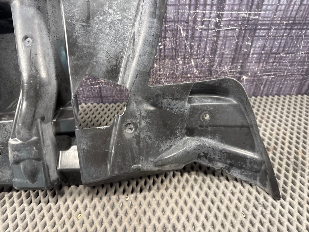 Подкрылок, 1320 рублей, Красноярск