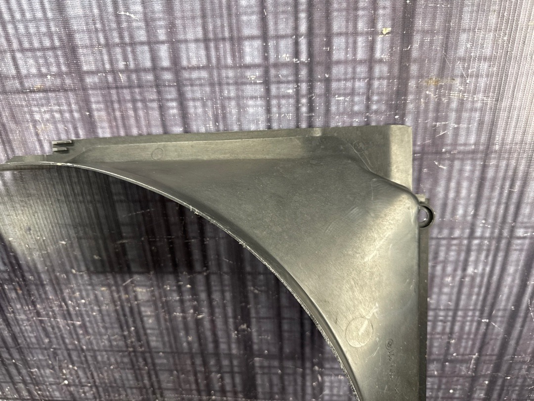 Диффузор радиатора, 10630 рублей, Красноярск