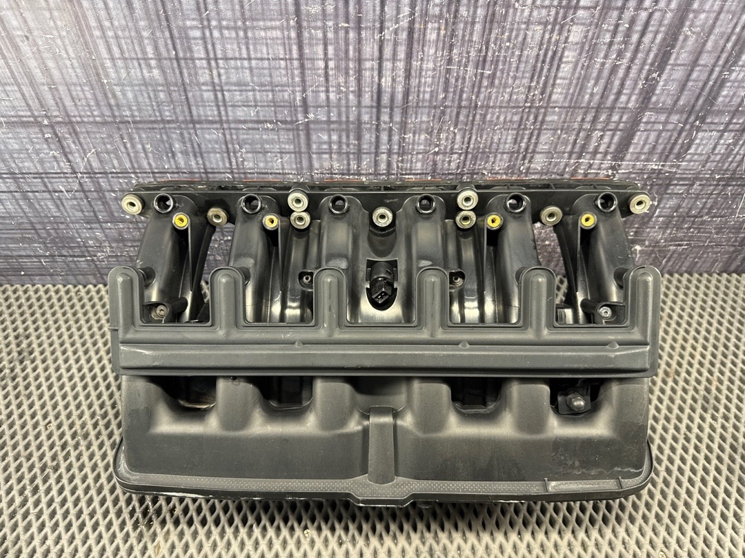 Коллектор впускной, 8360 рублей, Красноярск