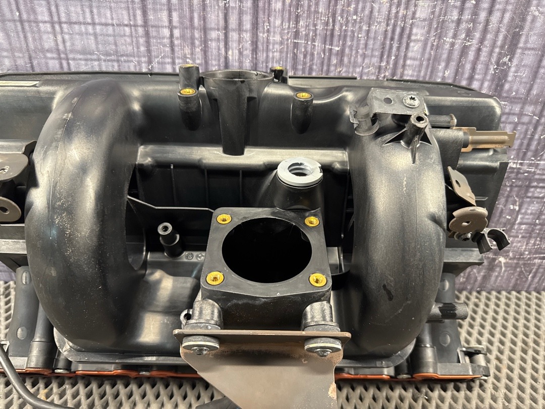 Коллектор впускной, 8360 рублей, Красноярск