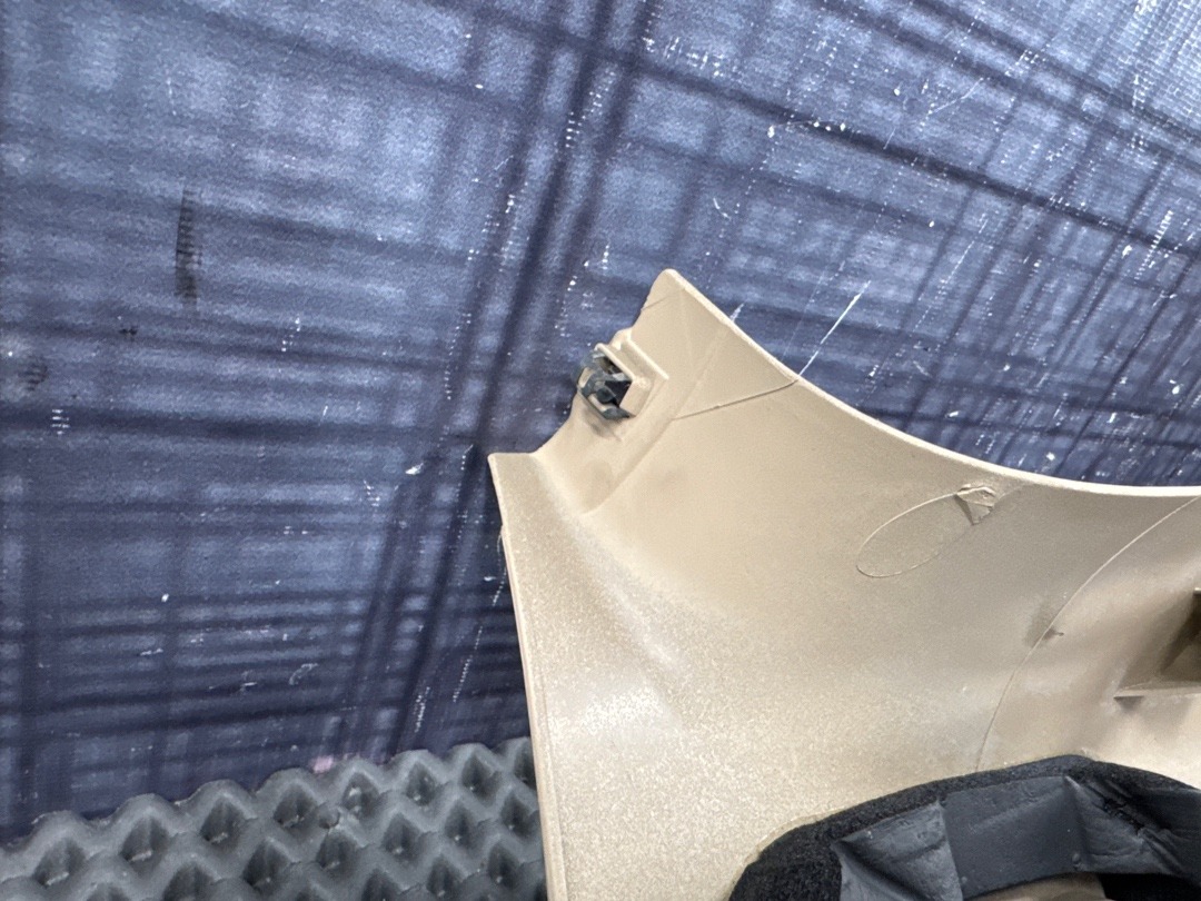 Пластик крышки багажника, 1030 рублей, Красноярск