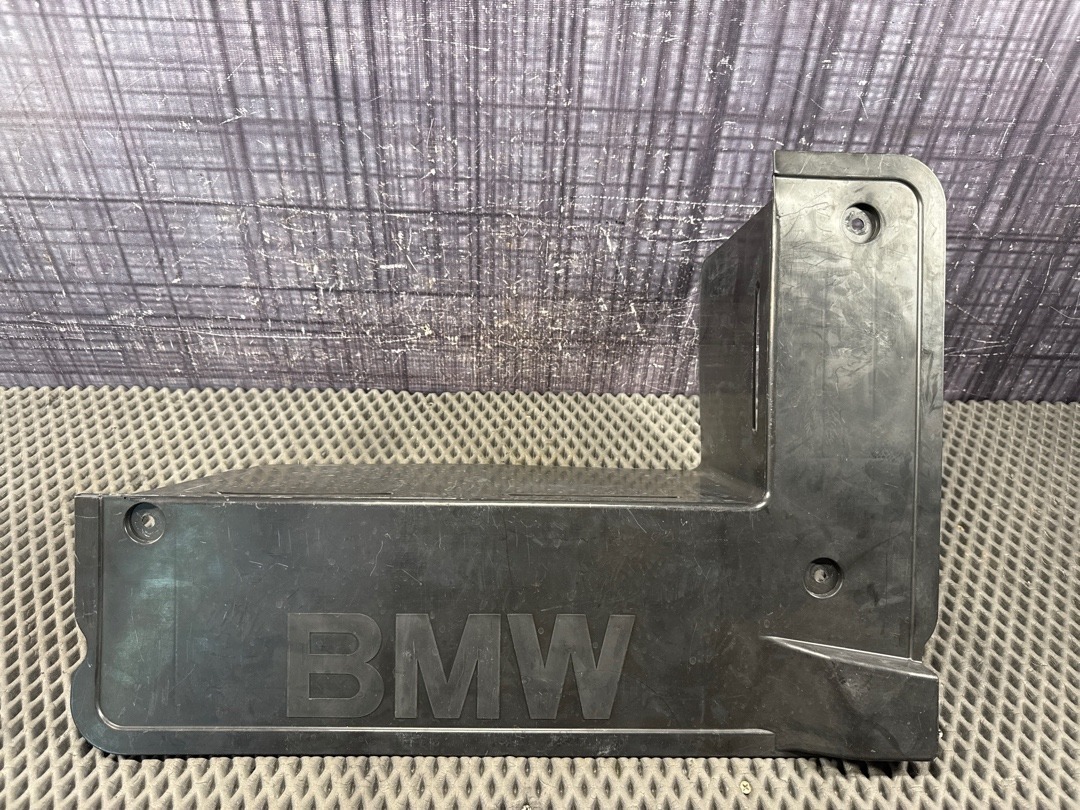 Пластик багажника, 680 рублей, Красноярск