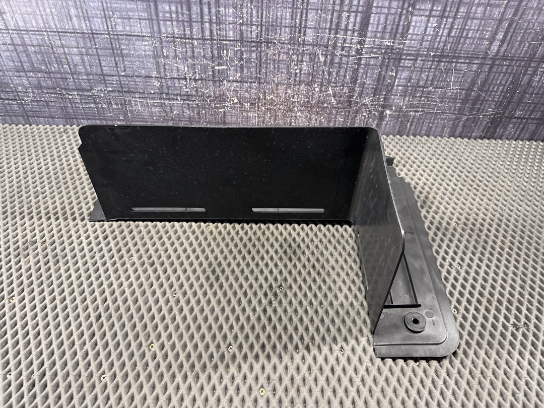 Пластик багажника, 680 рублей, Красноярск