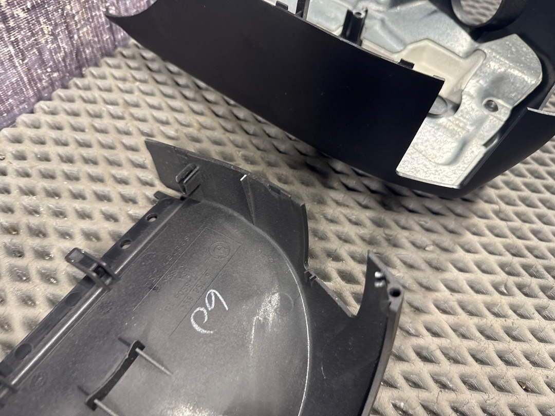 Кожух рулевой колонки, 710 рублей, Красноярск