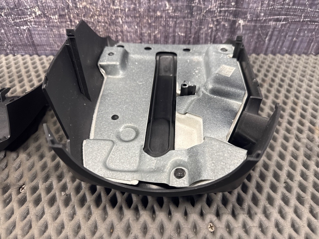 Кожух рулевой колонки, 710 рублей, Красноярск