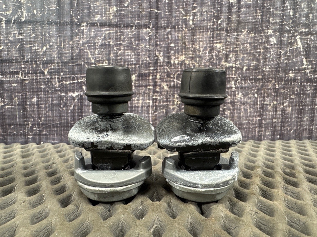 Упор багажника, 1870 рублей, Красноярск