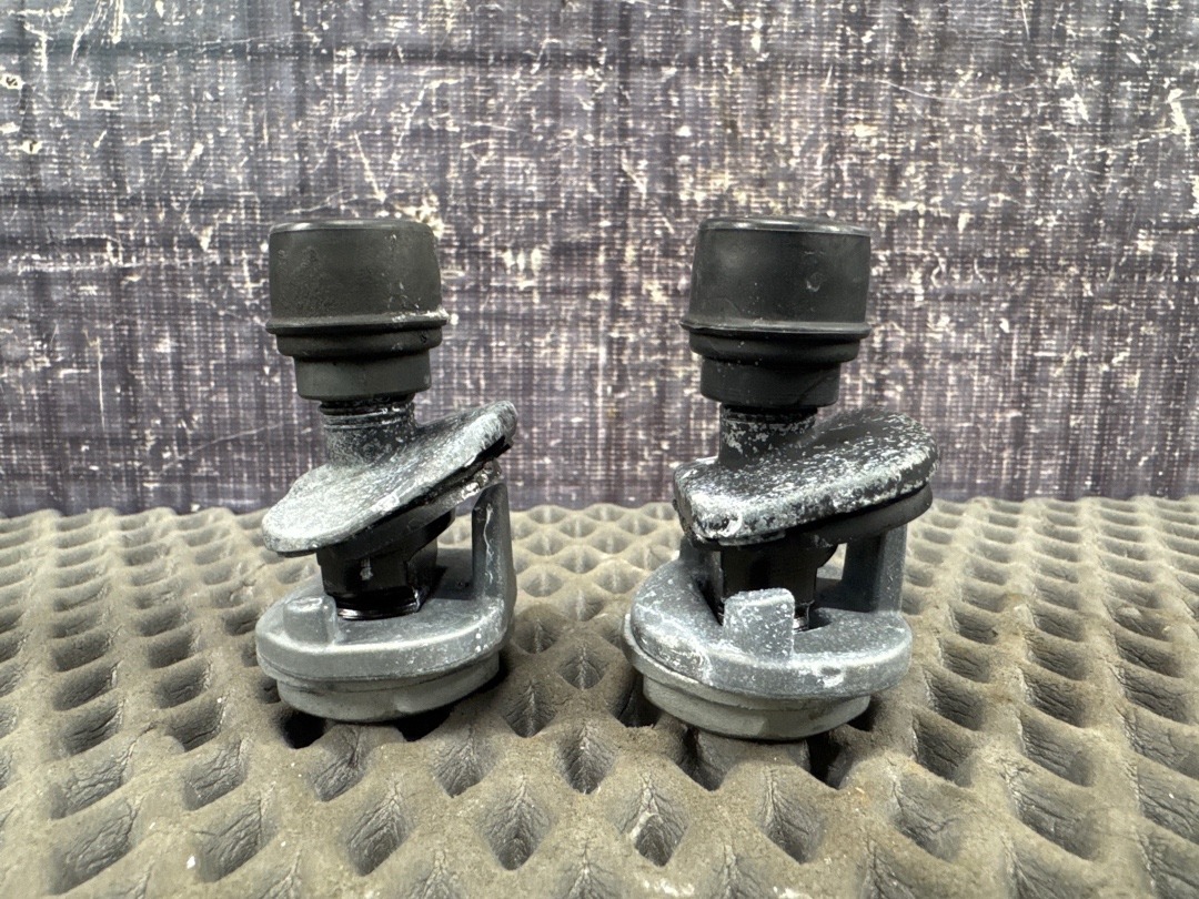 Упор багажника, 1870 рублей, Красноярск