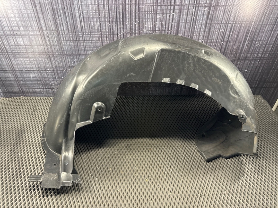 Подкрылок, 1120 рублей, Красноярск