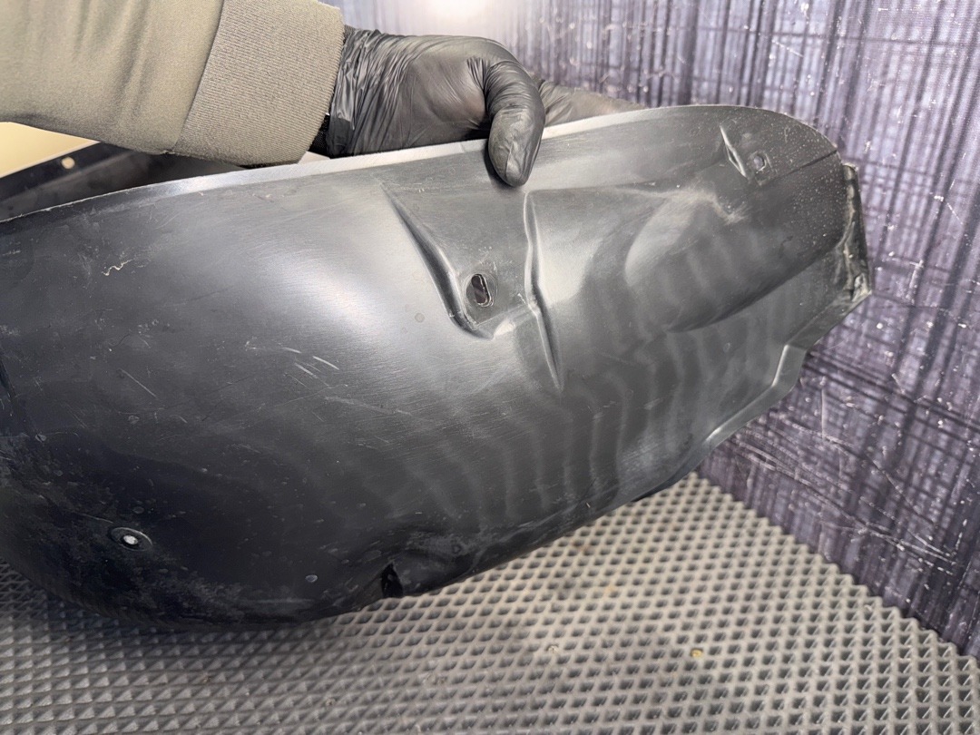 Подкрылок, 1120 рублей, Красноярск