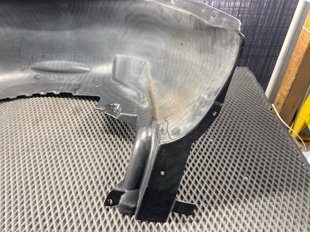 Подкрылок, 1120 рублей, Красноярск