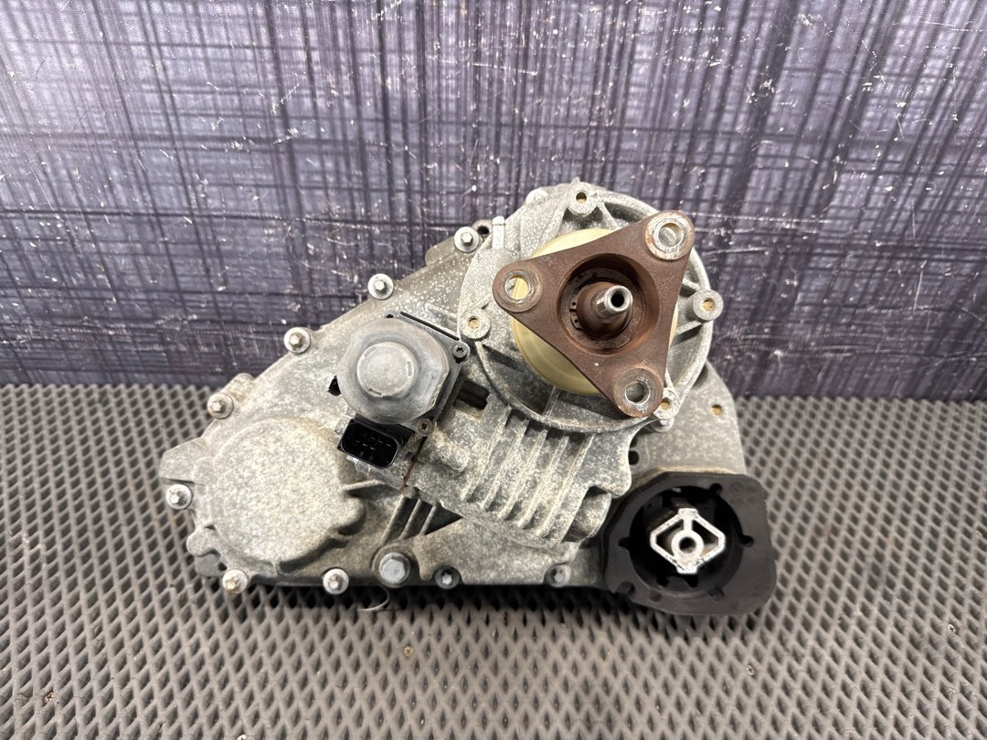 Раздаточная коробка, 38070 рублей, Красноярск