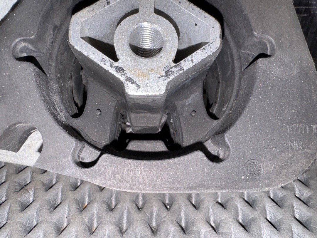 Раздаточная коробка, 38070 рублей, Красноярск