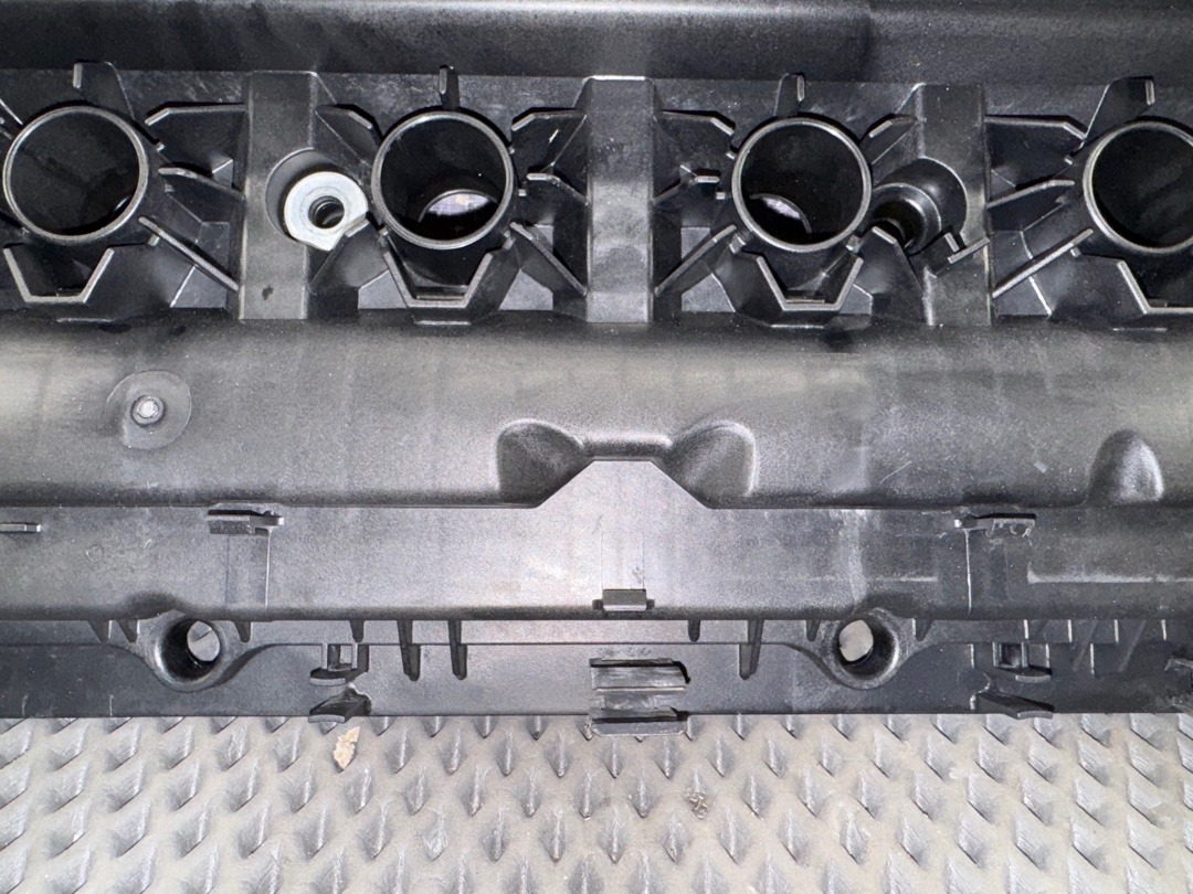 Крышка клапанов, 12330 рублей, Красноярск