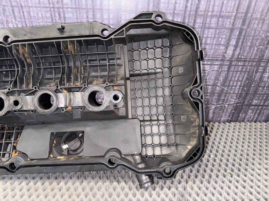 Крышка клапанов, 12330 рублей, Красноярск