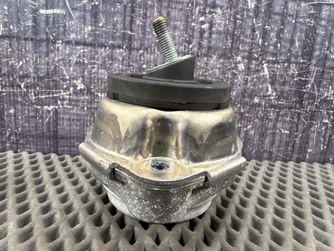 Подушка двигателя, 4120 рублей, Красноярск