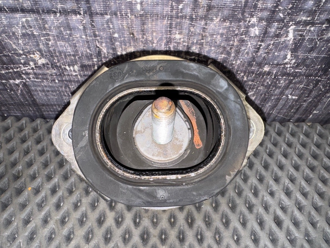 Подушка двигателя, 4120 рублей, Красноярск