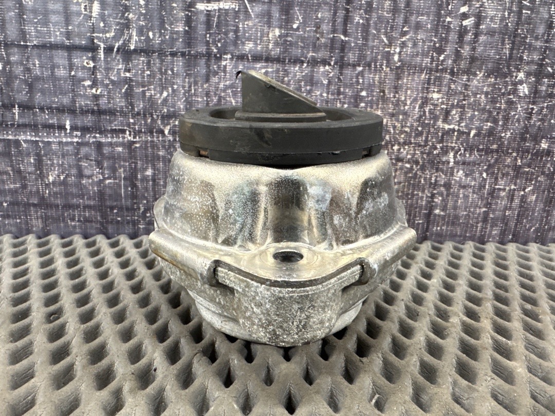 Подушка двигателя, 4120 рублей, Красноярск