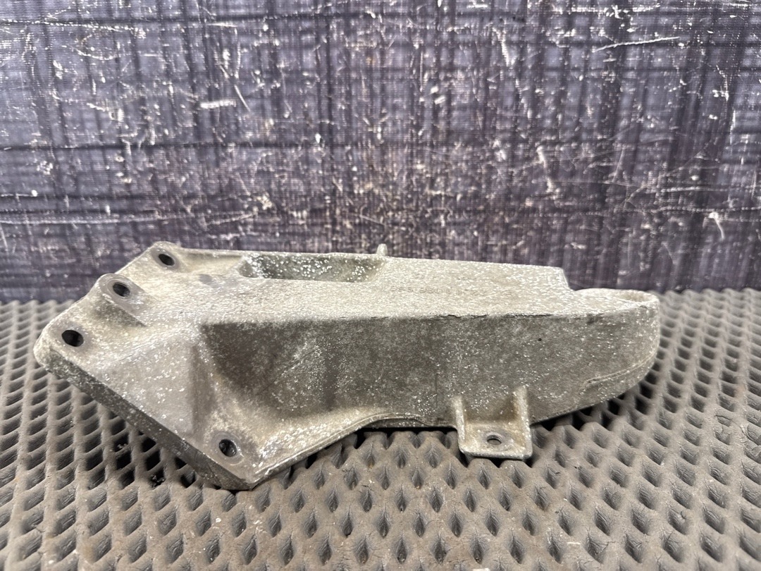 Кронштейн двигателя, 4320 рублей, Красноярск