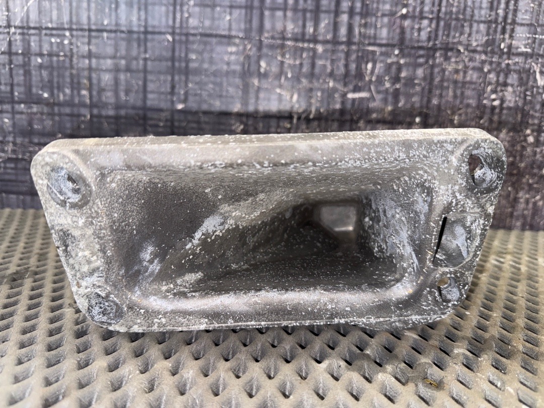 Кронштейн двигателя, 2990 рублей, Красноярск