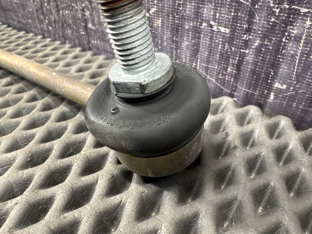 Стойка стабилизатора, 1010 рублей, Красноярск