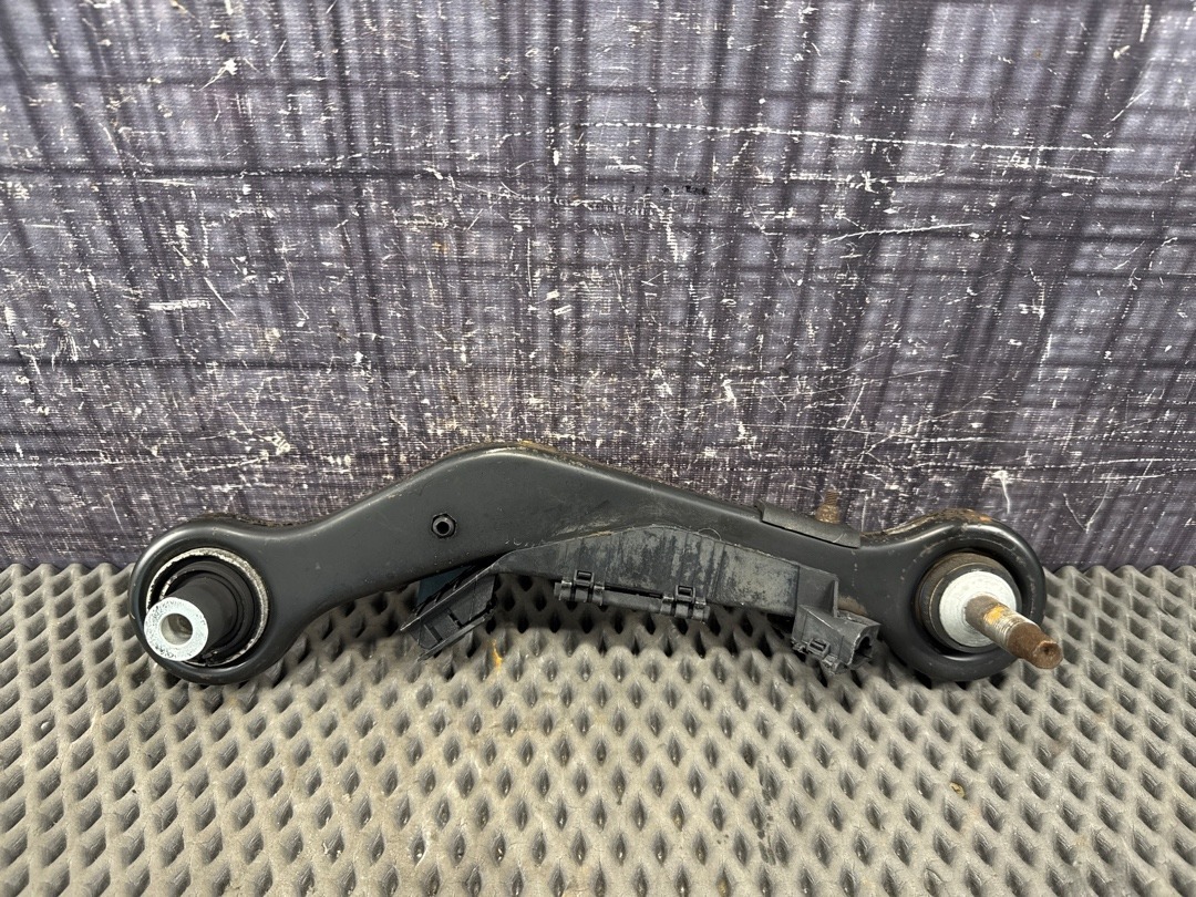 Рычаг подвески, 3230 рублей, Красноярск