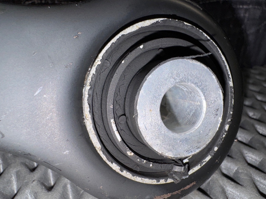 Рычаг подвески, 3230 рублей, Красноярск