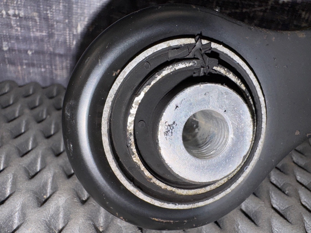 Рычаг подвески, 3230 рублей, Красноярск