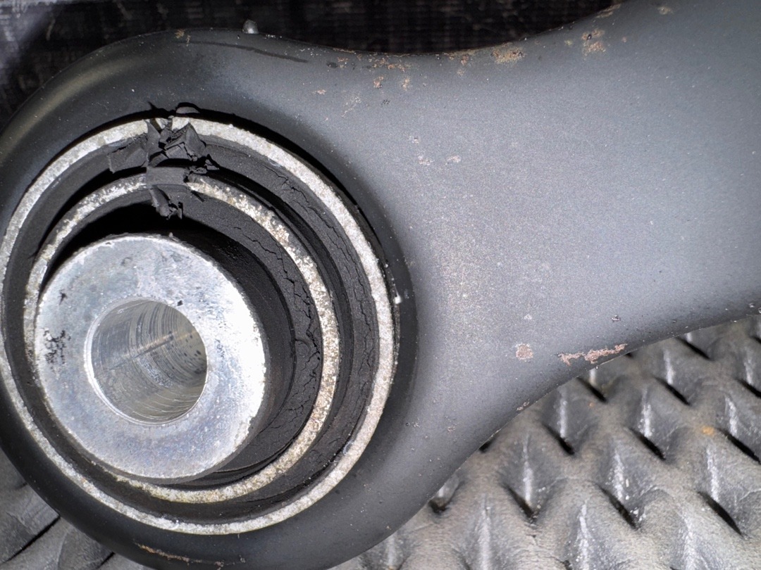 Рычаг подвески, 3230 рублей, Красноярск