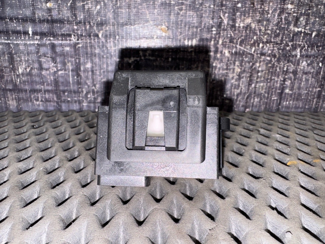 Подрулевой переключатель, 312 рублей, Красноярск