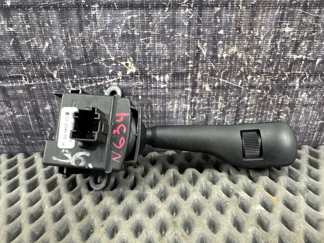 Подрулевой переключатель, 432 рублей, Красноярск