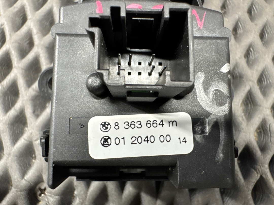 Подрулевой переключатель, 432 рублей, Красноярск