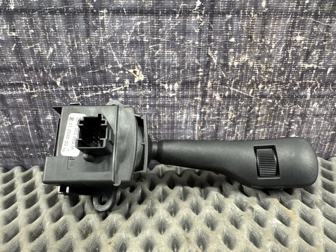 Подрулевой переключатель, 432 рублей, Красноярск