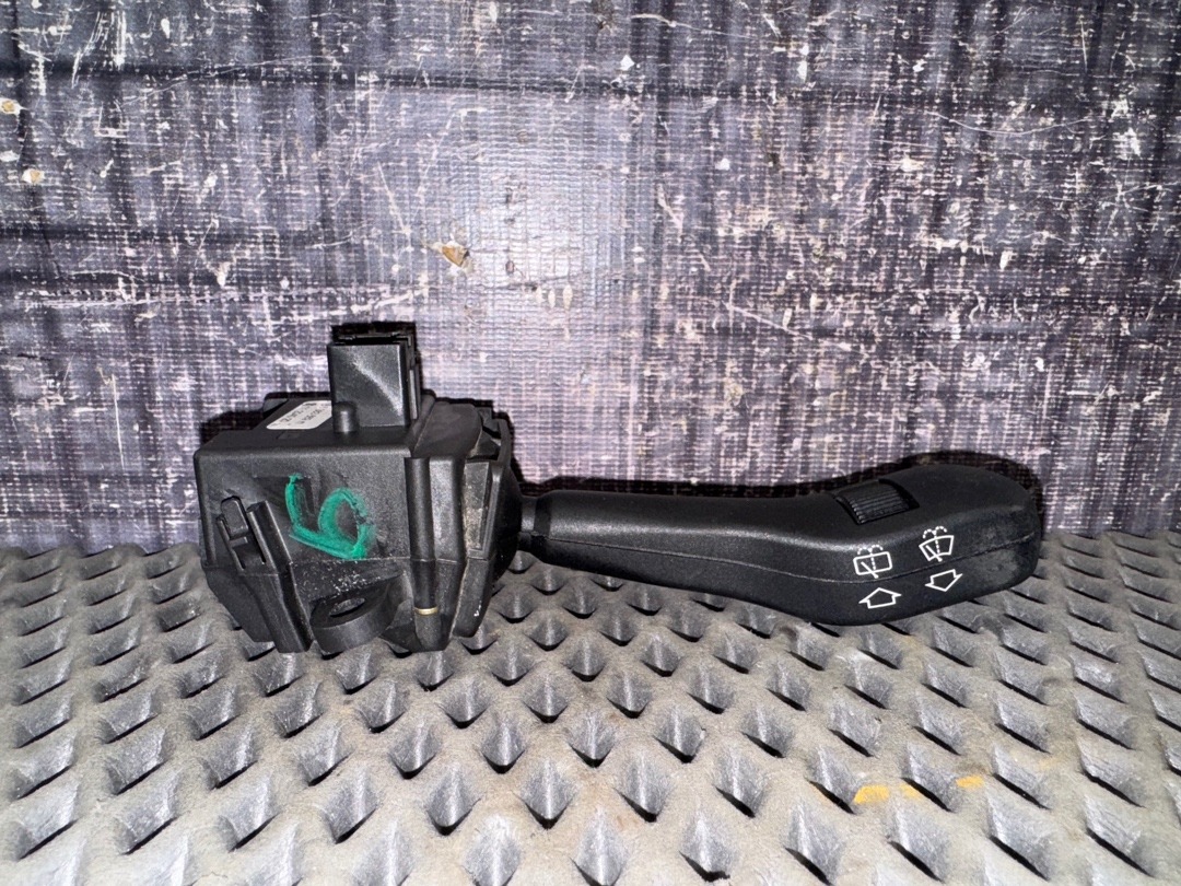 Подрулевой переключатель, 432 рублей, Красноярск