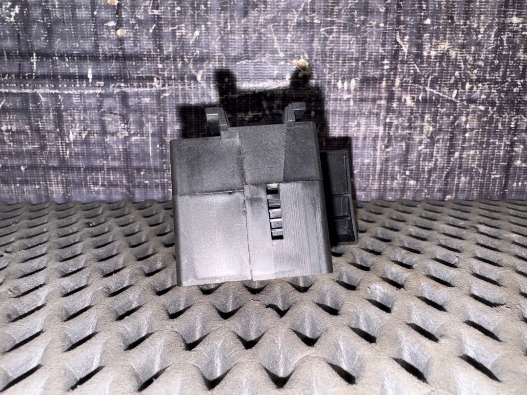 Подрулевой переключатель, 276 рублей, Красноярск