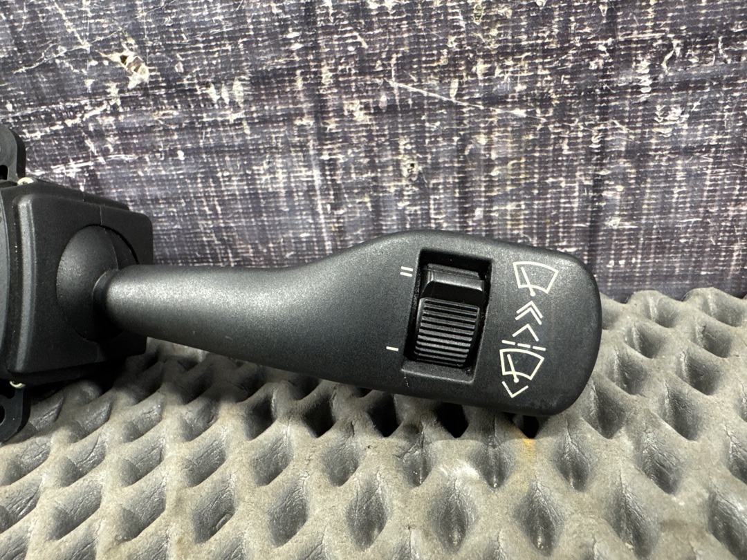 Подрулевой переключатель, 432 рублей, Красноярск