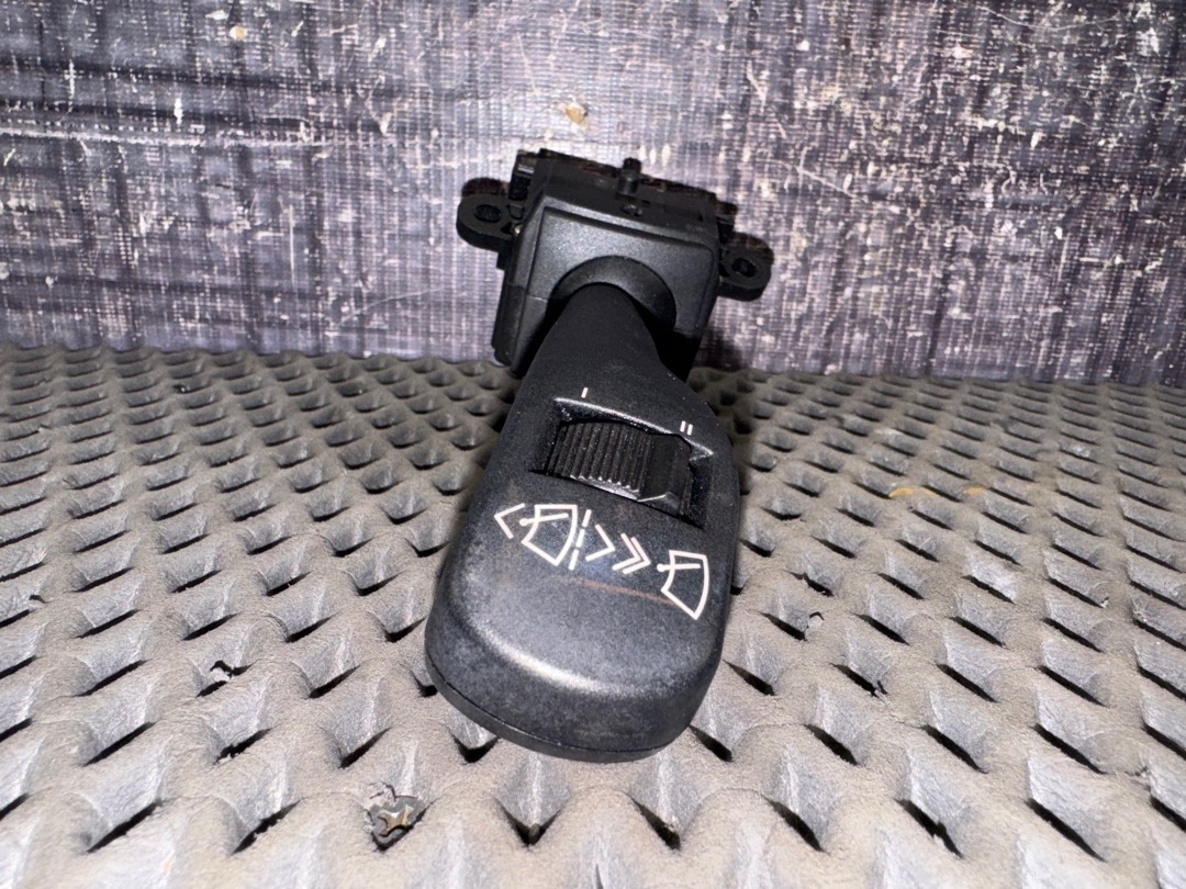 Подрулевой переключатель, 432 рублей, Красноярск